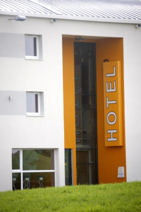 Hotels in Hambach